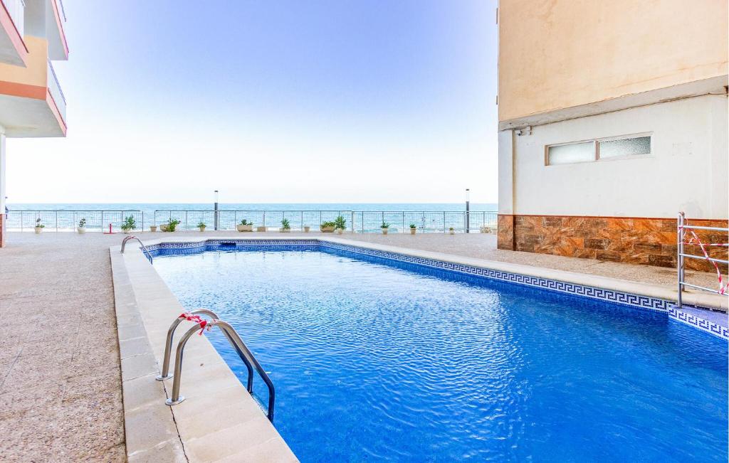 3 Bedroom Nice Apartment In Torrevieja