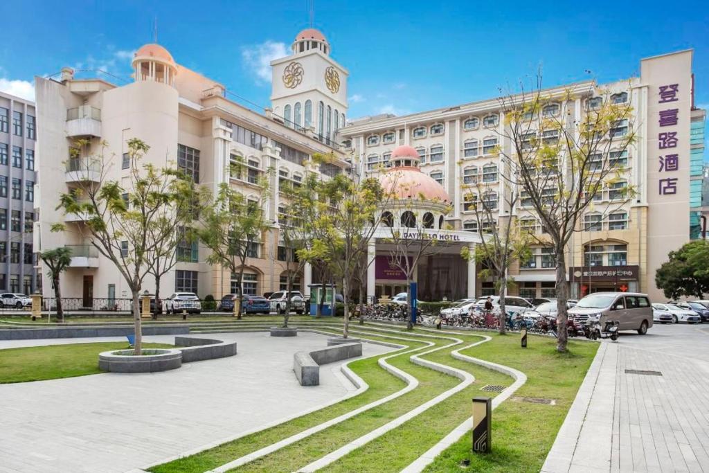 Gallery image of Dunhill Hotel Shenzhen Shekou in Shenzhen