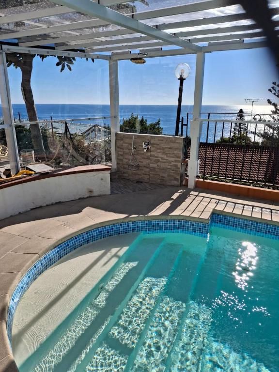 Villa del Mare Ligure Terme & SPA Piscina a 37 gradi