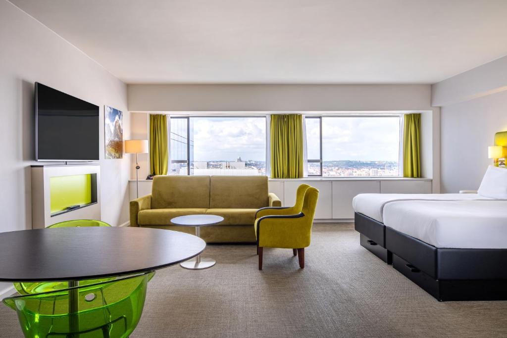 Postel nebo postele na pokoji v ubytování Thon Hotel Brussels City Centre