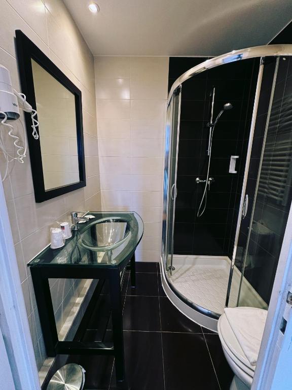 Hotel Le Divona 