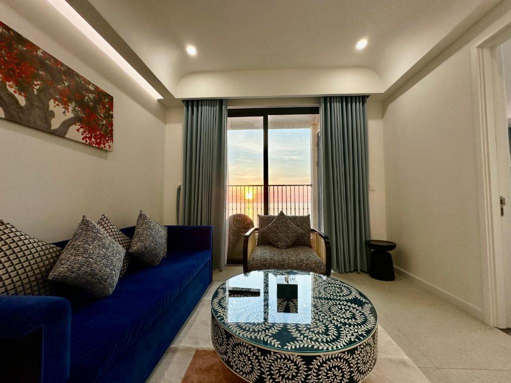 Khu vực ghế ngồi tại Hillside condo at Sunset town - Southern Phu Quoc