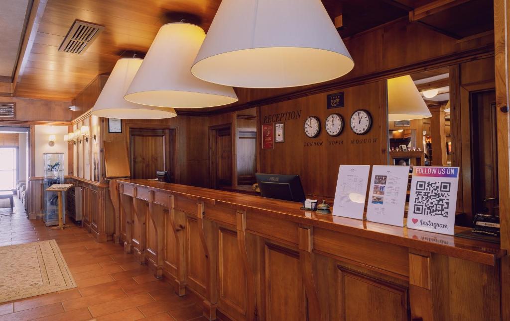 Lounge nebo bar v ubytování Green Life Bansko