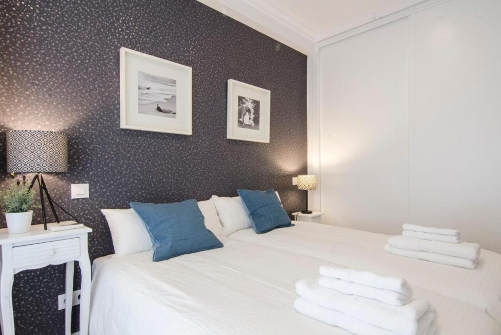 Bright Stylish 2BD 2BTH - CITY CENTRE