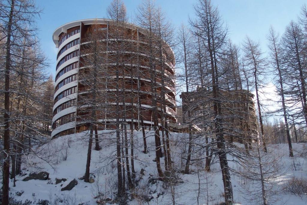 Obiekt Profumo di Legno a Cielo Alto La Coquille zimą