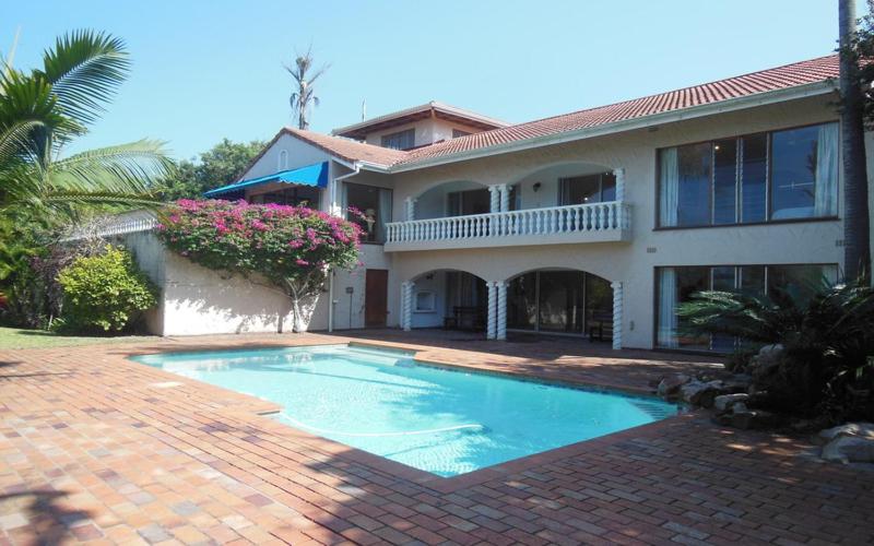 Swimmingpoolen hos eller tæt på 115 Nkwazi Drive