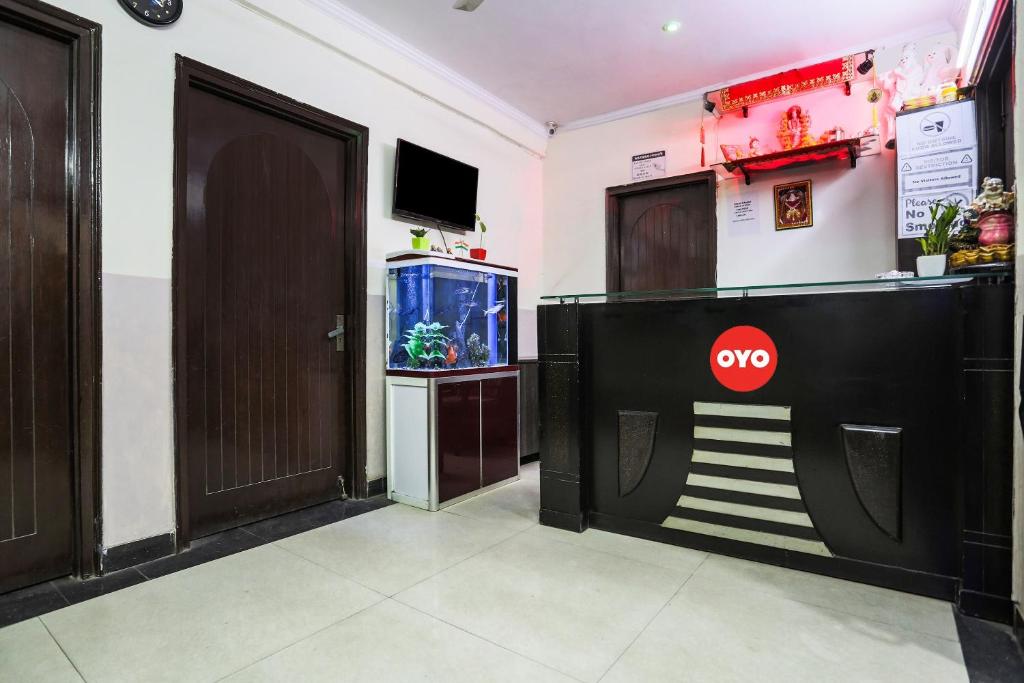 TV a/nebo společenská místnost v ubytování Hotel O Royal Galaxy