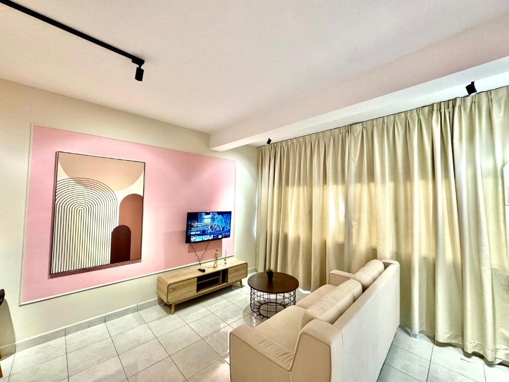 Gallery image of Youth City Pool View Near Airport Aeon USIM INTI in Nilai