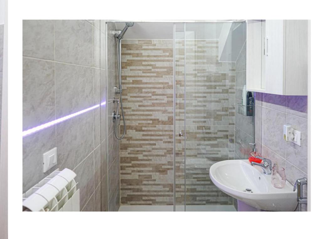 Koupelna v ubytování Riol Home