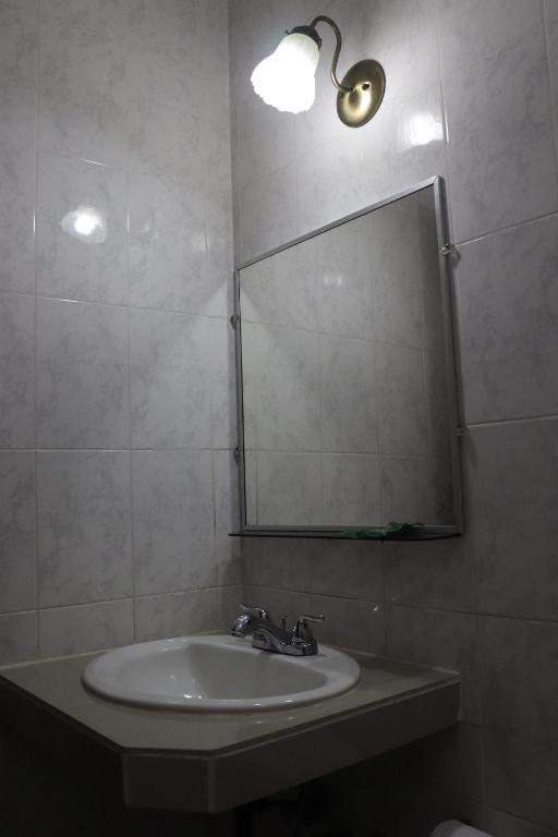 Koupelna v ubytování Hotel Toledo