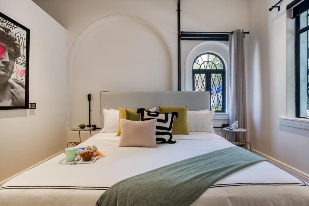 UTOPIC Campos Elíseos by ULIV - King David’s Room