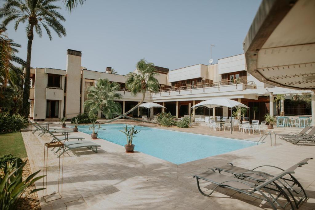 Bazén v ubytování Hotel Boutique Hort de Nal nebo v jeho okolí