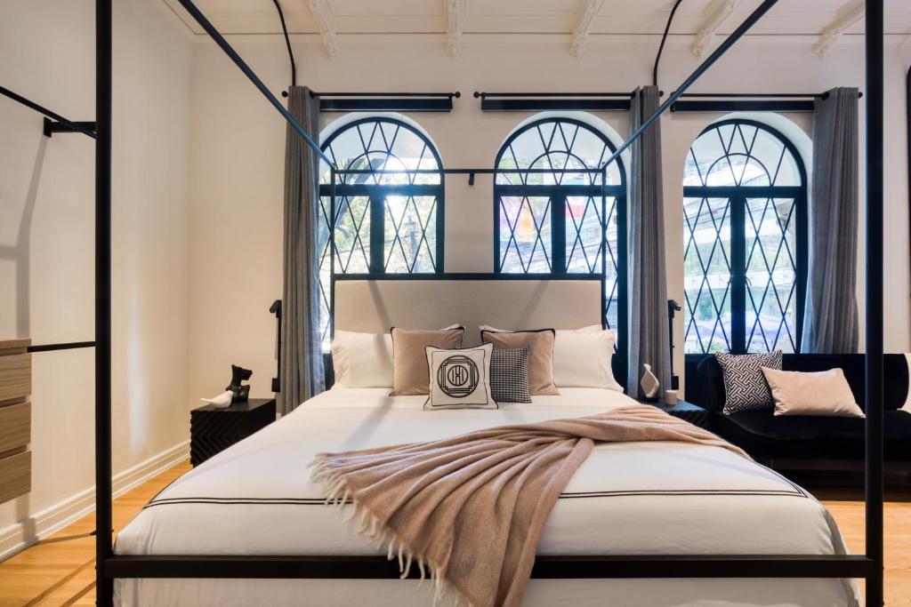 UTOPIC Campos Elíseos by ULIV - The Royalty Suite