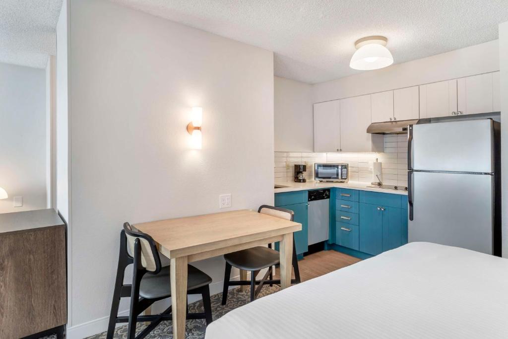 Sonesta ES Suites San Antonio Downtown Alamo Plaza photo