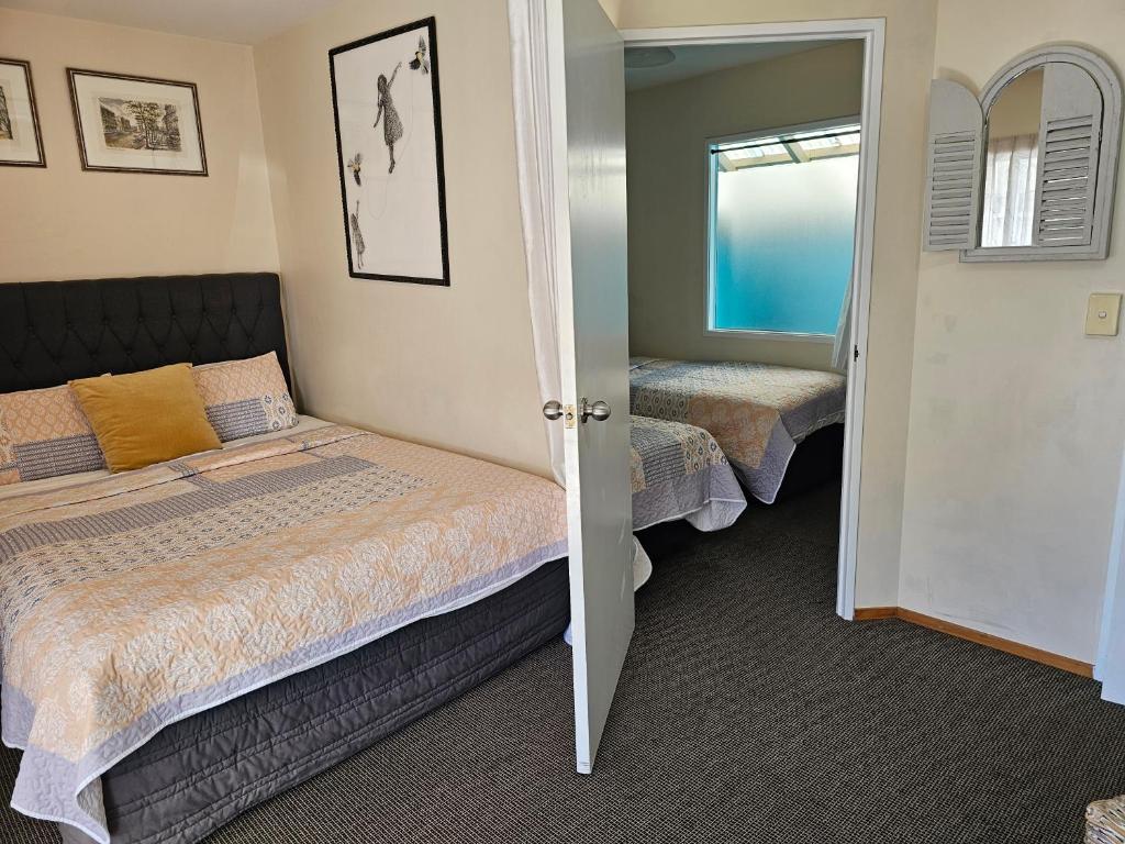 Albert Number 6 - Resim 26