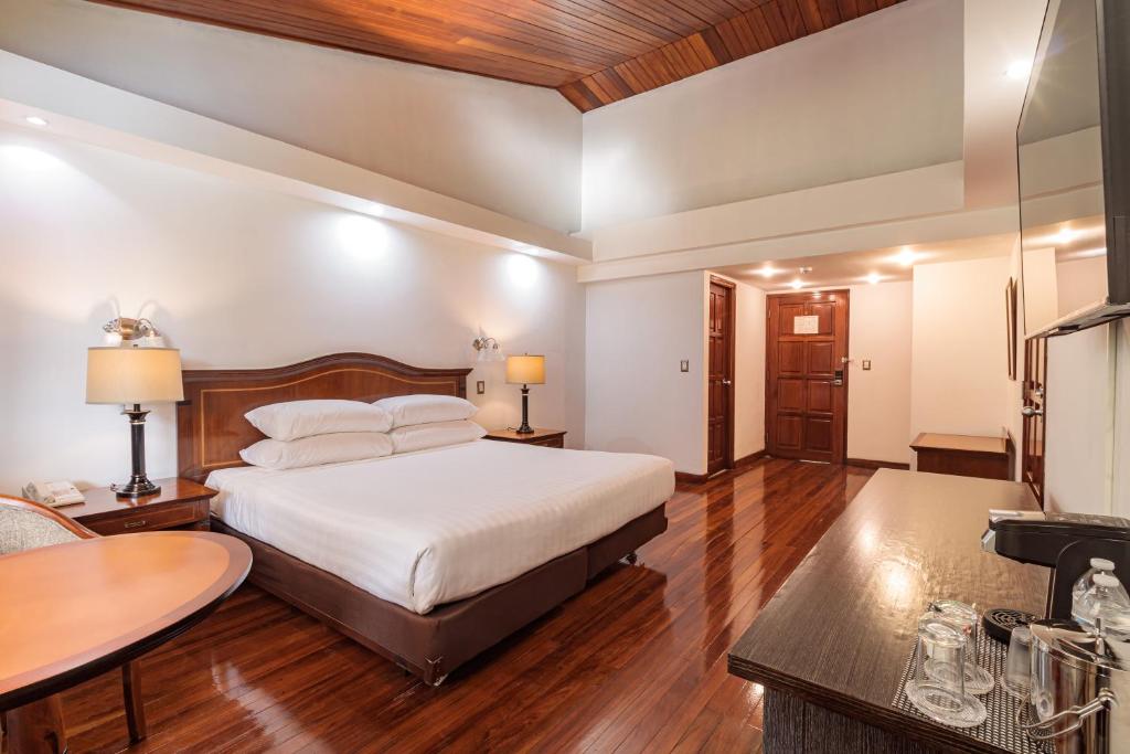 Hotel Bambito By Faranda Boutique, a member of Radisson Individuals客房内的一张或多张床位