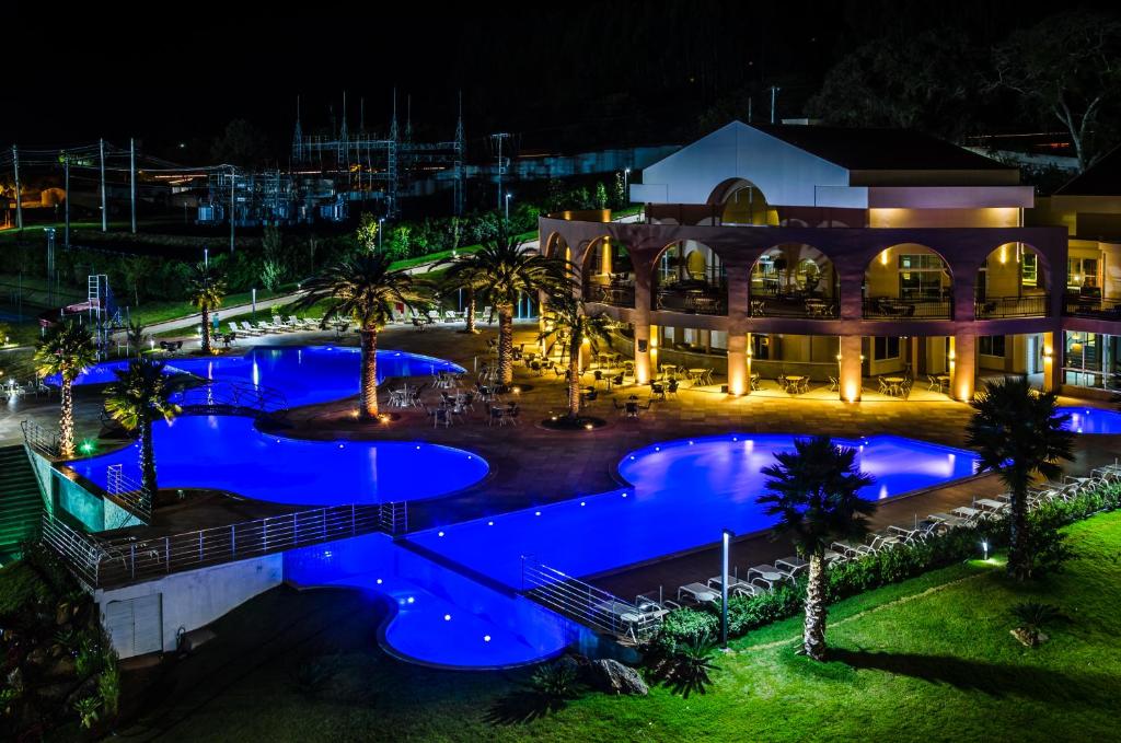 an aerial view of a resort at night at Mira Serra Parque Hotel in Passa Quatro