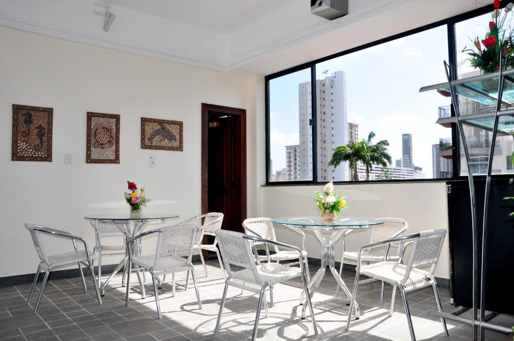  Machado´s Plaza Hotel