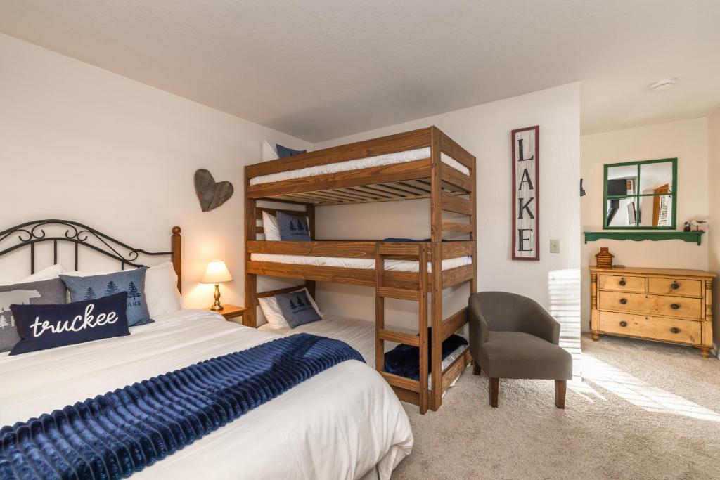 Donner Lake Inn - Superior Suite