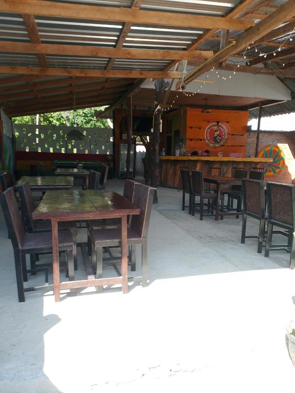 Restaurace v ubytování Baan Saitharn Koh Lanta