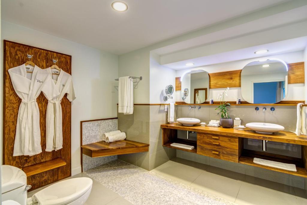 Koupelna v ubytování Calabash Hotel