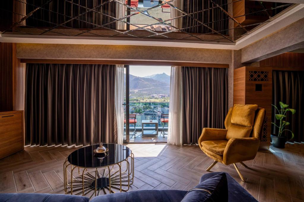 Leman Otel - Deluxe-Suite