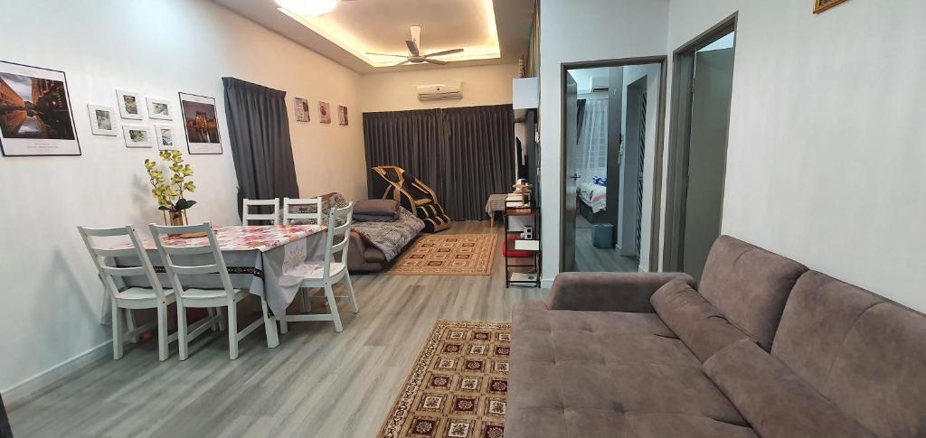 2BR3B Cozy near Sri Petaling Bukit Jalil Stadium photo