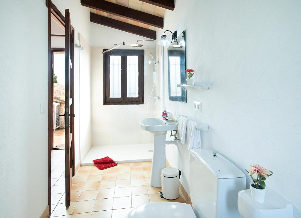 Koupelna v ubytování Owl Booking Villa Santuiri - Exclusive Holidays