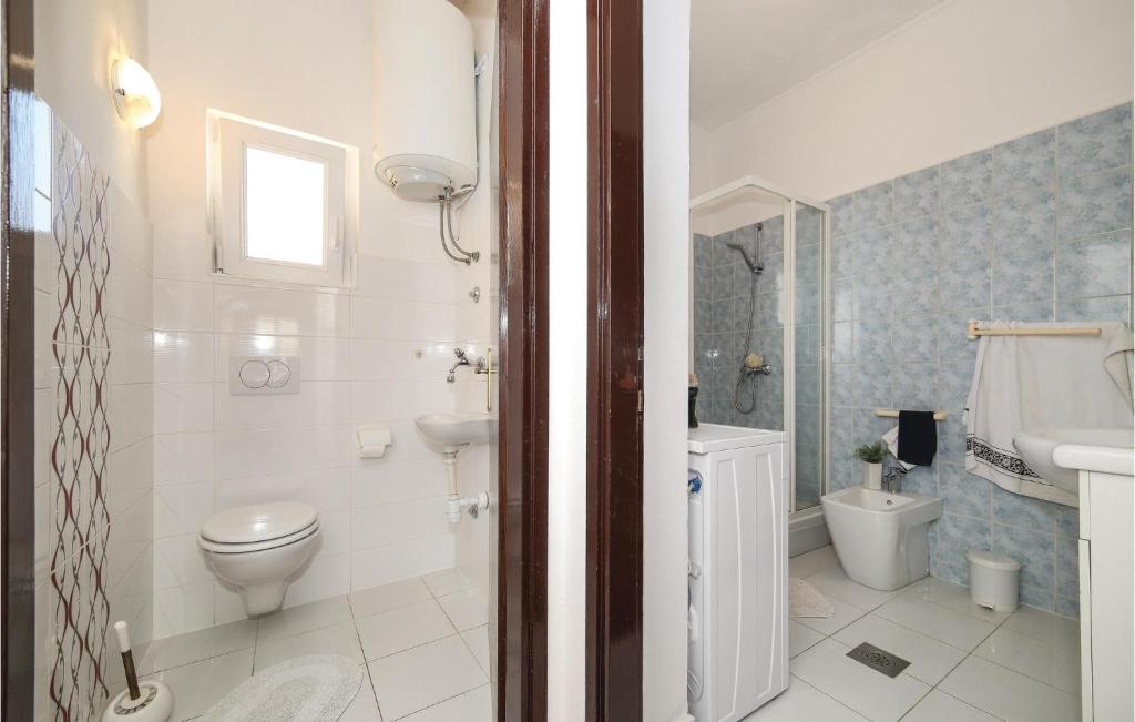 Kúpeľňa v ubytovaní Apartment Obala Spanja Roka Cr