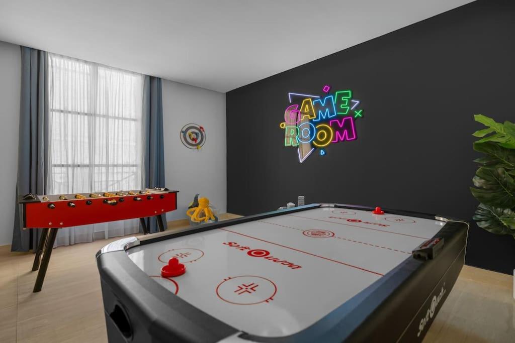 Fotografie z fotogalerie ubytování 3BR Luxe Stay I Comfort & Fun in Riyadh v Rijádu