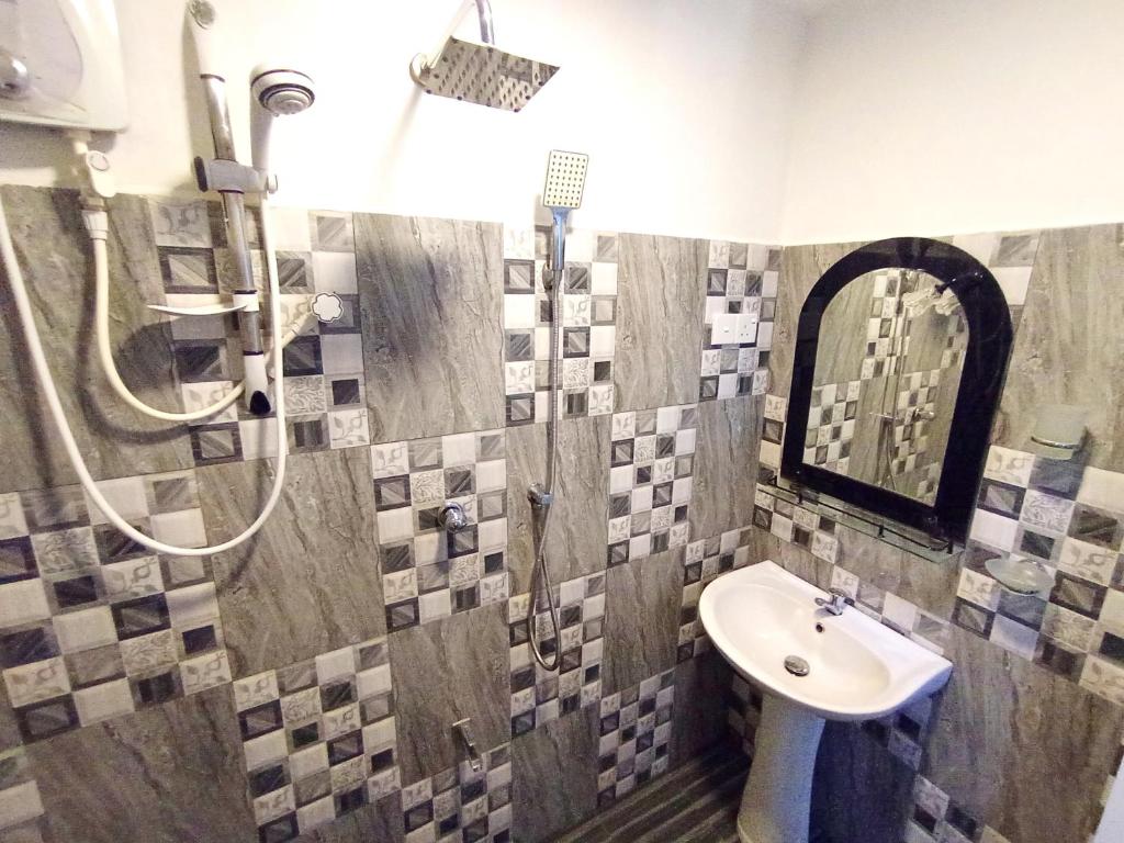 Koupelna v ubytování Ramesh Guesthouse