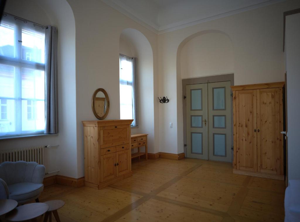 Fotografie z fotogalerie ubytování Schloss Oppurg v destinaci Oppurg