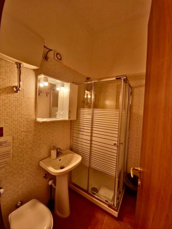 Koupelna v ubytování Hotel Azzurra