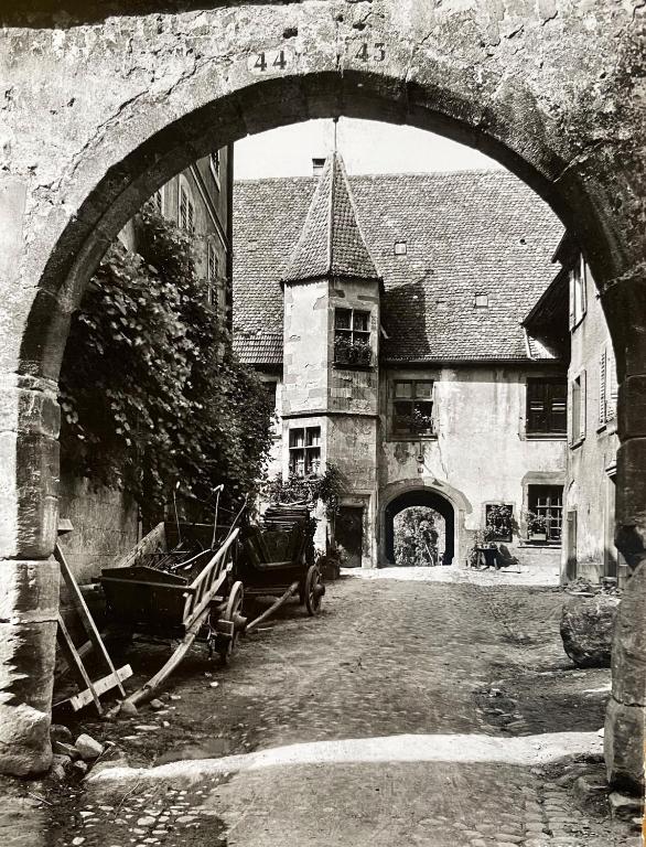 Domaine La Cour Des Nobles - Demeure, Maison et Appartements au coeur de Riquewihr – photo 2