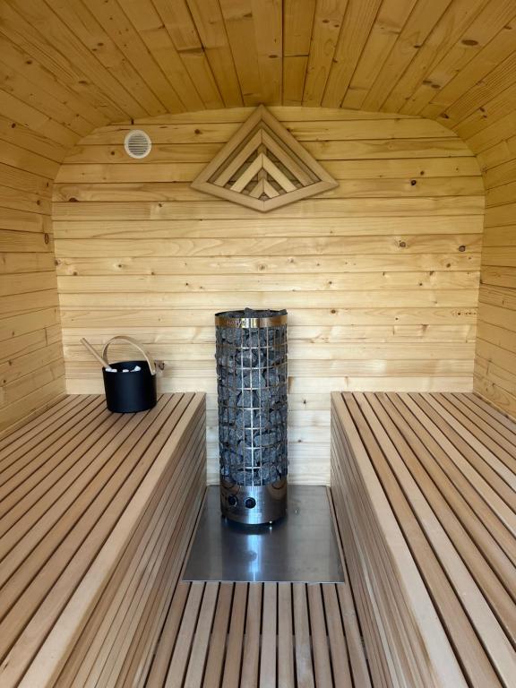 Fotografia z galérie ubytovania Mazury "Willa Ślimakowo" w Pasymiu z jakuzzi, sauną, pomostem v destinácii Pasym