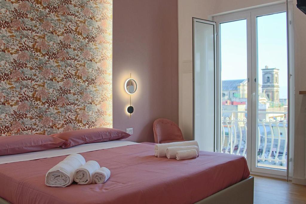 WANDERLUST SPACCANAPOLI Points Of View - 4