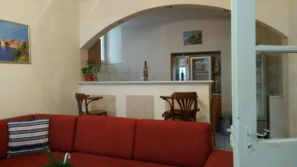 Posedenie v ubytovaní Old Harbour City Center Apartment