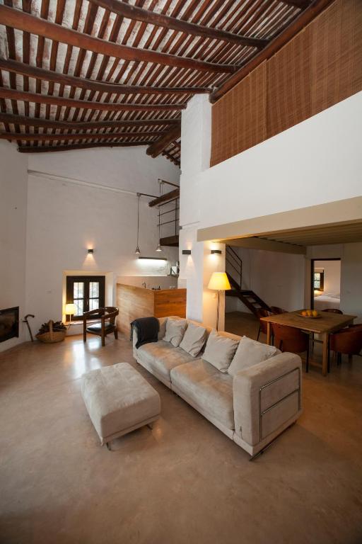 Los Pozos de la Nieve - Three-Bedroom Apartment