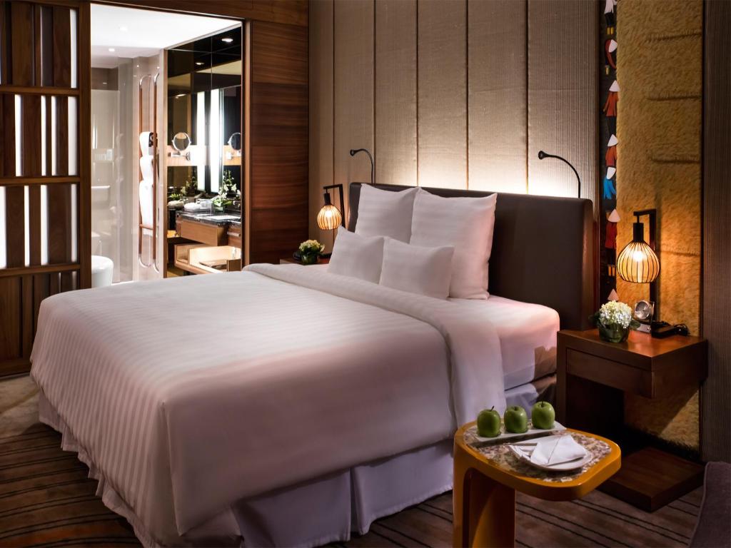 Phòng Suite, Quyền Lui Tới Lounge, 1 Giường Cỡ King