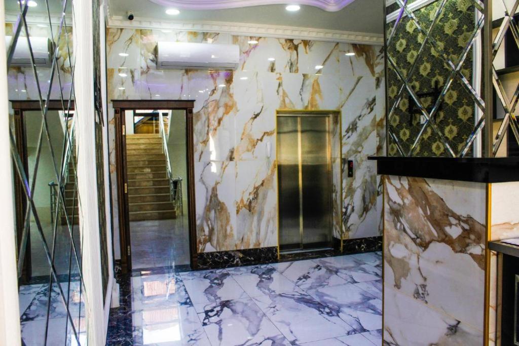 Fotografie z fotogalerie ubytování EMEG Hotel and Restaurant v destinaci Batumi