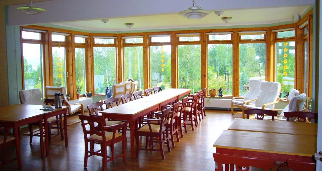 Restaurace v ubytování Tingvall B&B Eco-Lodge