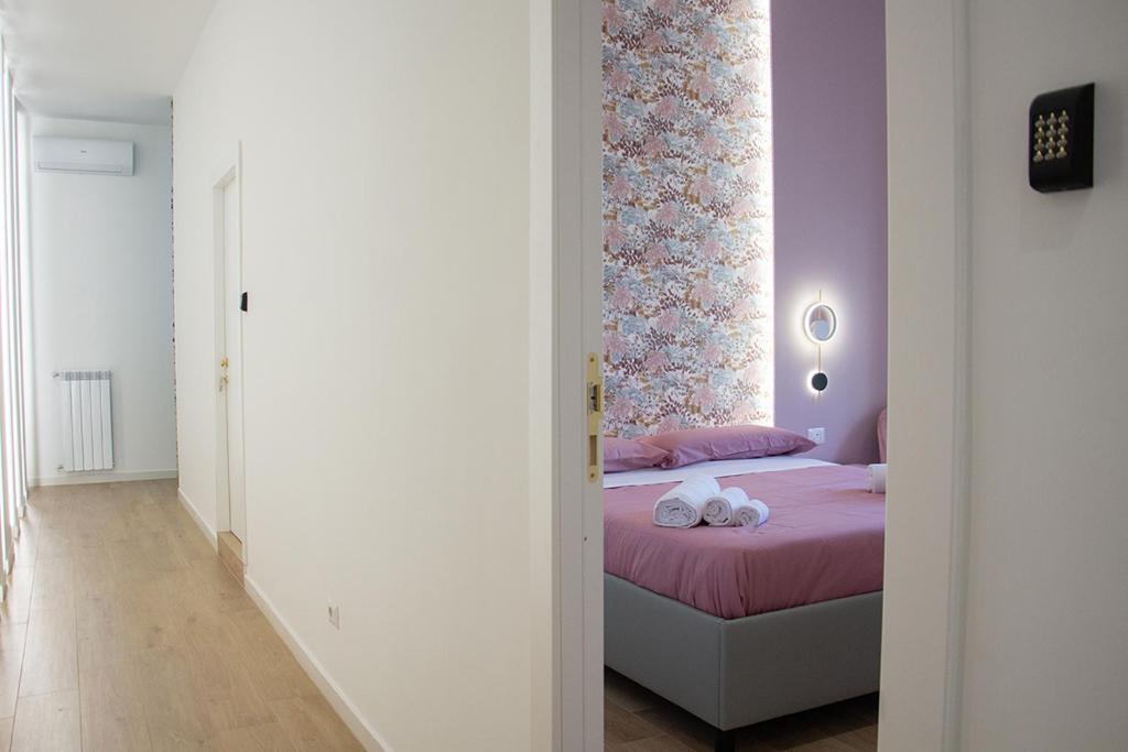 WANDERLUST SPACCANAPOLI Points Of View - 3