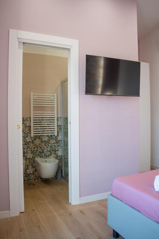 WANDERLUST SPACCANAPOLI Points Of View - 17