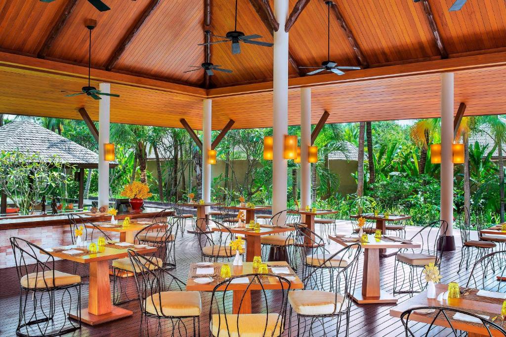 Restaurace v ubytování Sheraton Hua Hin Pranburi Villas