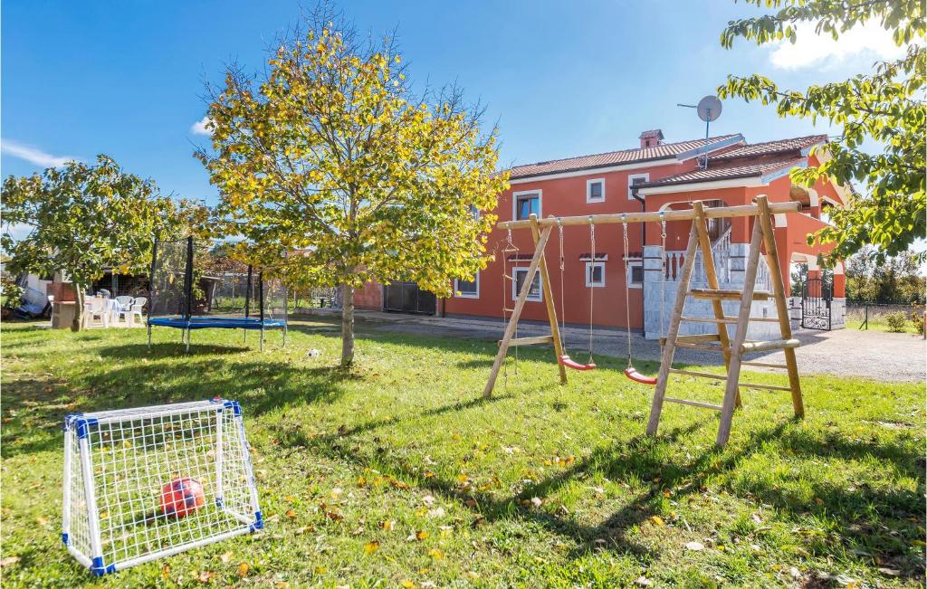Beautiful Apartment In Pula With Wifi