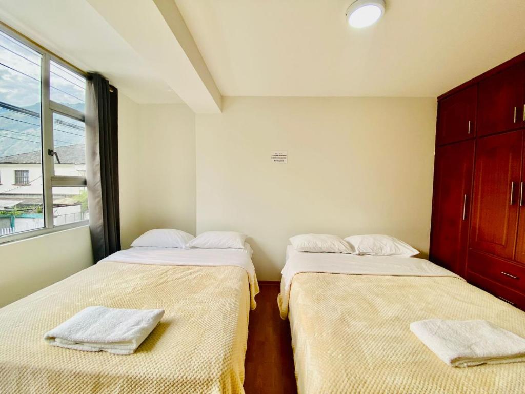 Postel nebo postele na pokoji v ubytování Cascada Apartment 3 Bedrooms 2 Bath