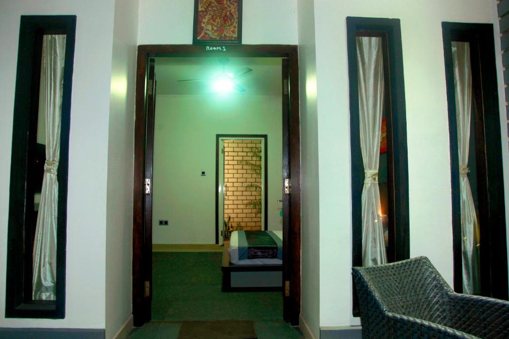 Villa Rumah Putih Abu Abu - 13