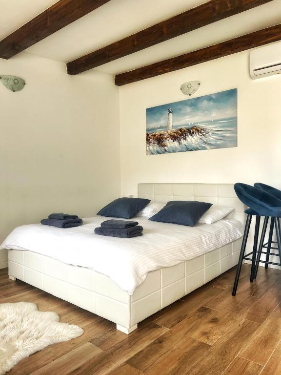 Posteľ alebo postele v izbe v ubytovaní Studio apartments Tara
