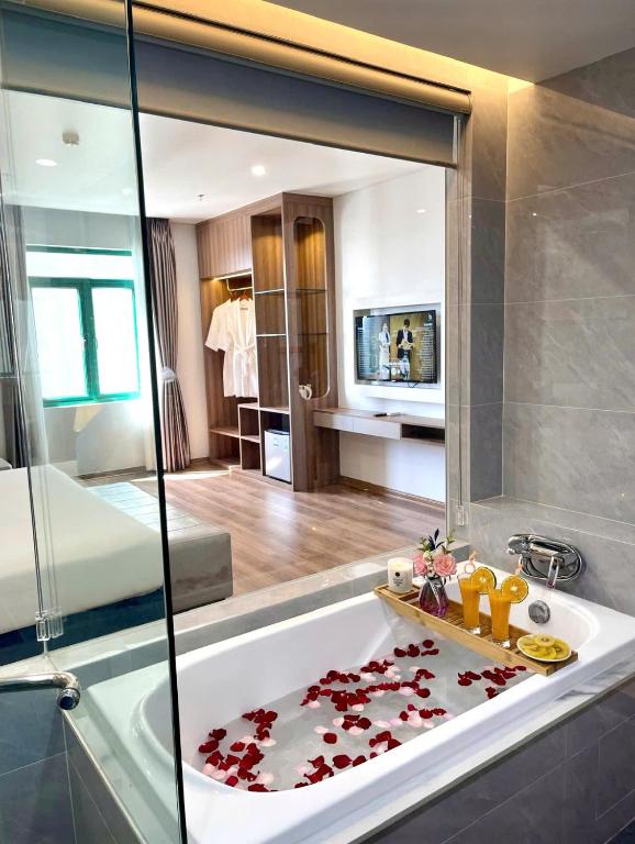 Central Halong Hotel - 12