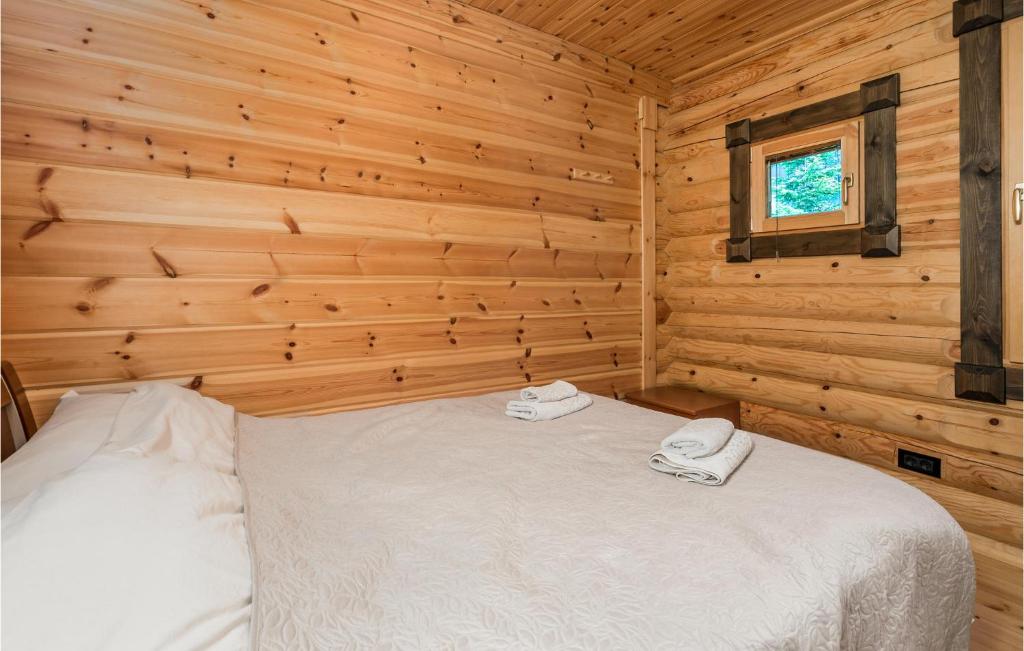 Posteľ alebo postele v izbe v ubytovaní Amazing Home In Ravna Gora With Sauna